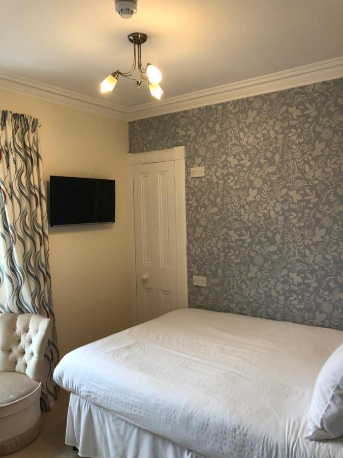 The Aberdeen Arms Hotel Tarves Exterior photo